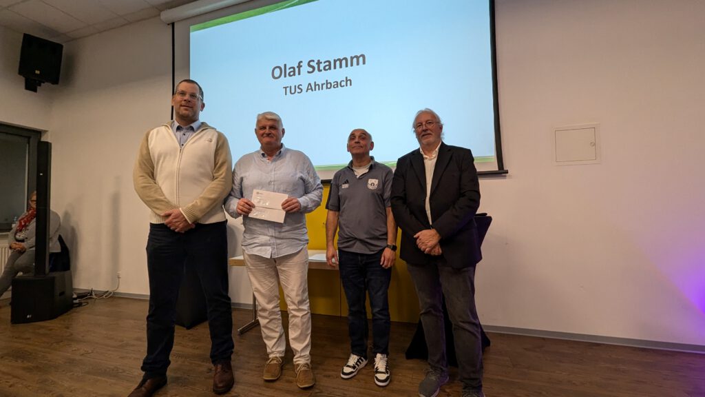 202411_Ehrenamtspreis_OlafStamm